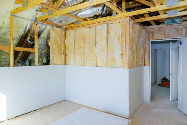 Types of Insulation We Offer in Lindsay, CA